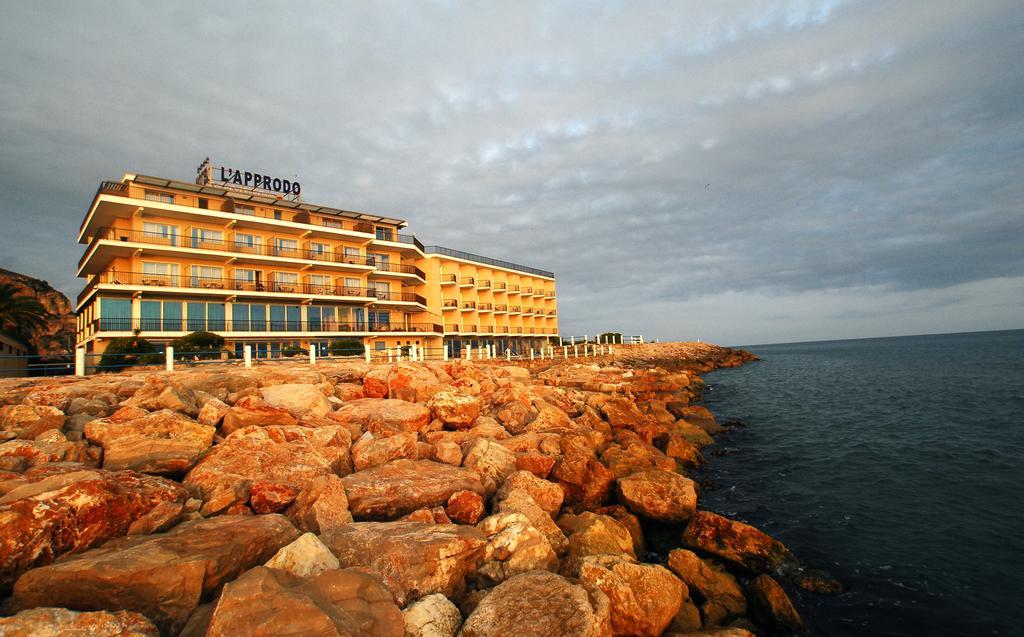 Grand Hotel L'Approdo Террачина Экстерьер фото